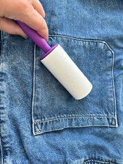 Lint roller dirt removal 