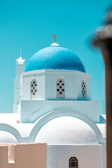 Kirche mit blauer Kuppel in Oia