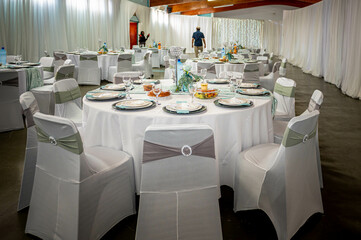 wedding table setting