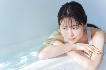 若い女性の美容スキンケア