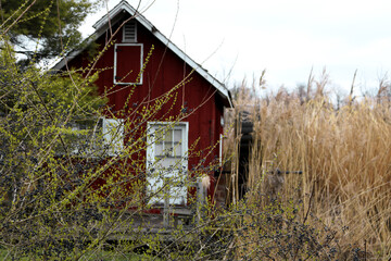 old red barn