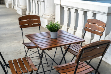 Street Restaurant Table, Empty Cafe Tables, Bistro Seat, Bar Terrace, Outdoor Restaurants, Cafeteria