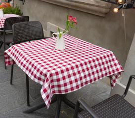 Street Restaurant Table, Empty Cafe Tables, Bistro Seat, Bar Terrace, Outdoor Restaurants, Cafeteria