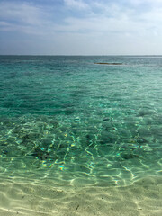 Obraz premium turquoise sea and blue sky