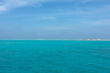 Fototapeta premium blue sky and sea