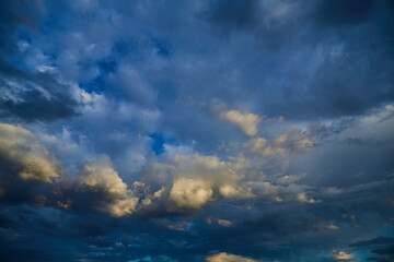 Gloomy sky covered with clouds before the storm