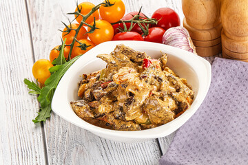 Roasted beef with cream sauce