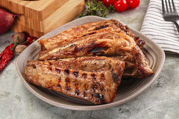 Grilled pork ribs with spices