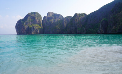 Fototapeta premium tropical island in the sea