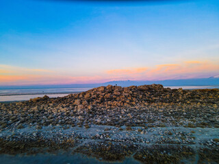 Obraz premium Sunset over the Salt Lake