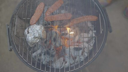 4K COCINANDO SALCHICHAS