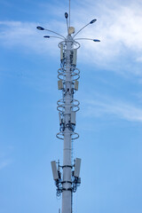 Obraz premium Outdoor mobile communication 5G signal base station tower