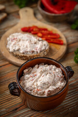 Cream cheese and pepper spread