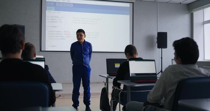 Teens Boys In Programming Courses, Optional Classes In School For Smart Kids, Genius Boy Speaking