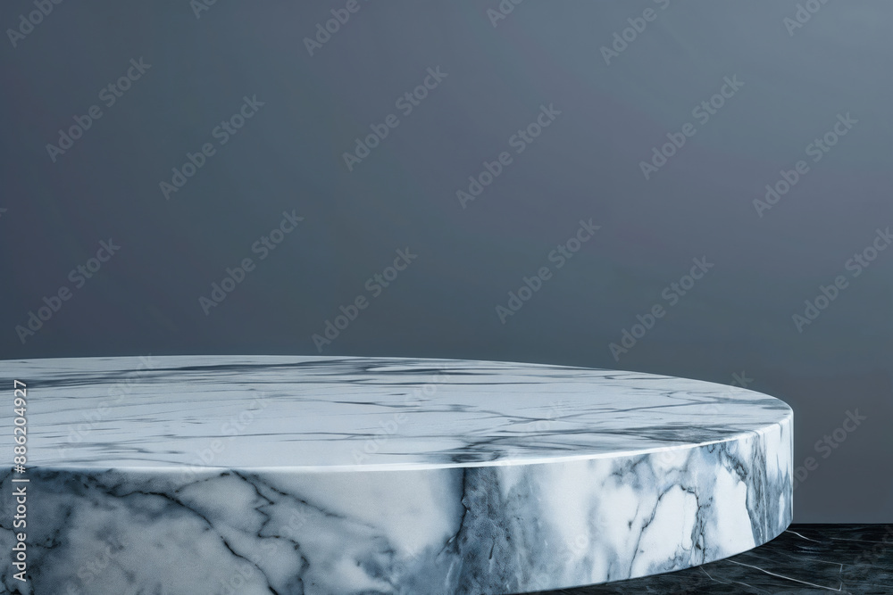 Poster Empty round marble podium displaying product on gray background with copy space