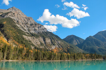 lake and mountains, Mount Robson Provincial Park, British Columbia, Canada