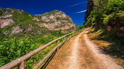 Senda Accesible Pola de Somiedo Path, Pola de Somiedo, Somiedo Natural Park, Principado de Asturias, Spain, Europe