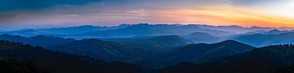 Obraz premium Panoramic Sunset View Of Blue Ridge Mountains In Colorado