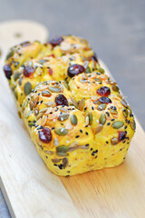 bread or bun with raisin stuffed or raisin bun