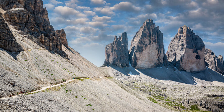 Tre Cime Di Lavaredo (Three Peaks of Lavaredo), Dolomites, Trento, South Tyrol, Italy