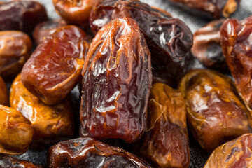 Raw Organic Arabic Medjool Dates