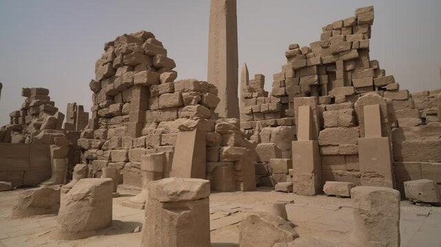 View of Obelisk of Thutmose I, Karnak, Thebes, UNESCO World Heritage Site, Egypt, North Africa, Africa