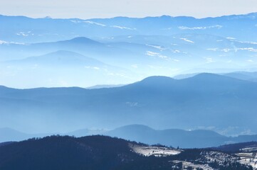 Obraz premium mountain landscape in winter in snow