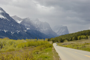 Naklejka premium Glacier National Park, Going to the Sun Road