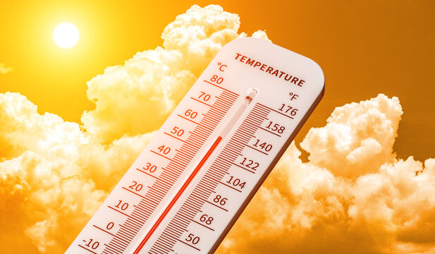 A thermometer with explosive readings in the scorching heat