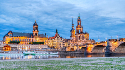 Naklejka premium Dresden – a city in eastern Germany. View of the Augustus Bridge.
