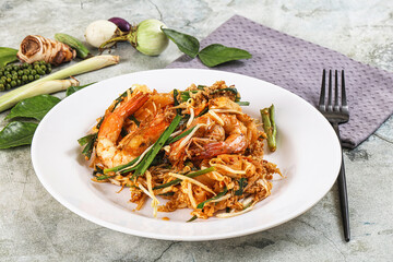 Pad Thai - noodle with prawn