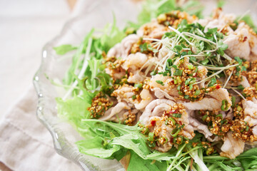 豚しゃぶサラダ