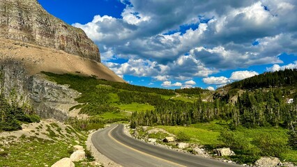 road to the mountains