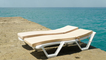sand idyllic paradise beach coast umbrella ocean tropical holiday nature relax vacation sunbed