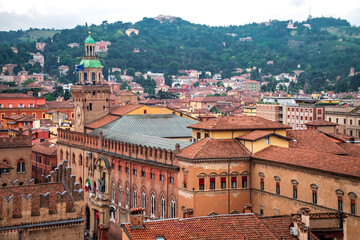 view of the old town of Bologna © Alexandru