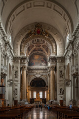 Obraz premium interior of italian church