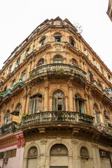 Fototapeta premium Cuba - Havana - Old house