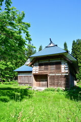 伝統的家屋岩堂 かやぶきの里（新潟県）