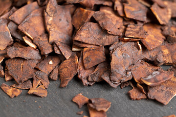 chocolate chips made from coconut pulp fried in chocolate