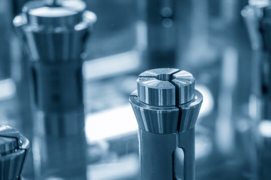 Close up scene the milling collet check in the light blue scene.