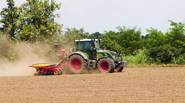 tractor, planting, precision, seed, drill,  field, cultivation, farm, field, farmer, Pavia, Oltrep&ograve; Pavese, Lombardia, Lombardy, agriculture, plant, harvest, sustainable, bio, biologic, wheat