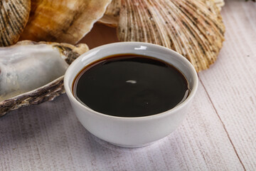 Oyster sauce in the bowl