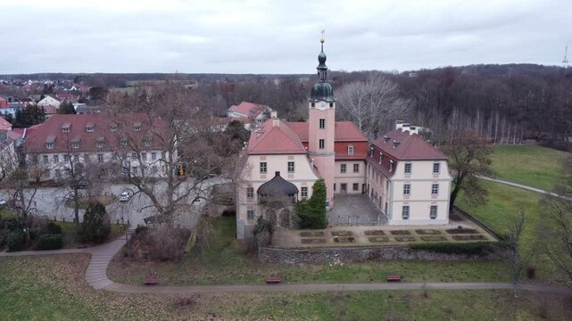 Das Schloss und der Park in Machern