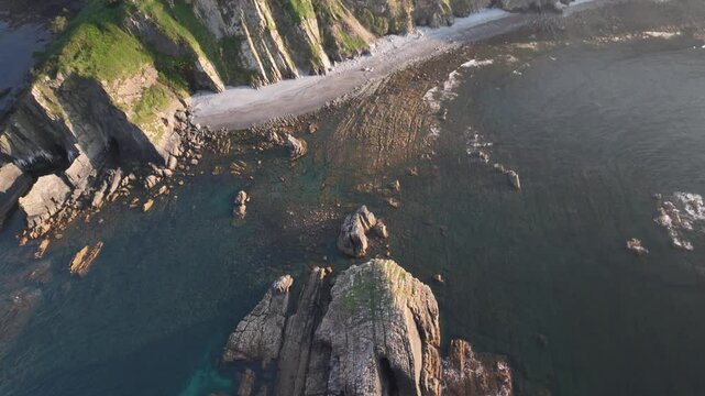 Faro Cabo Busto del Condejo del Valdes en Asturias