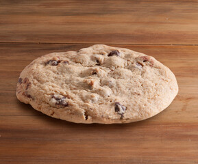 Cookie  de chocolate sobre madera, galleta. Chocolate cookie on wood, cookie.