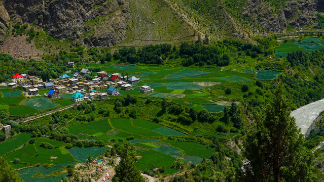 scenery of beautiful keylong village in himachal pradesh