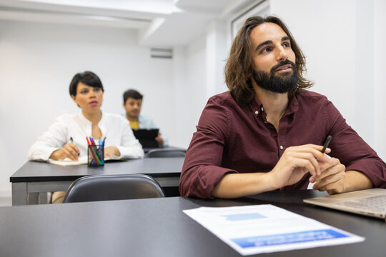 English Academy Teamwork Theme in Modern Classroom