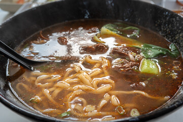 taiwanese beef noodle soup