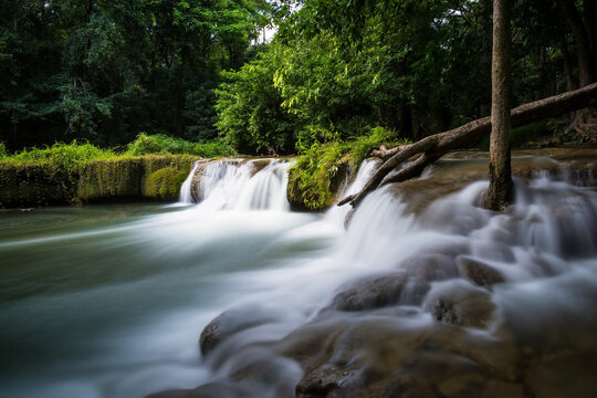Jed Sao Noi cascading Waterfall scenic in Saraburi, Thailand