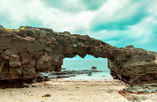 View Of To Vo Gate In Ly Son Island, Vietnam. To Vo Gate Is The Stone Gate Arch On Beach And Is A Lovely Place In Ly Son.